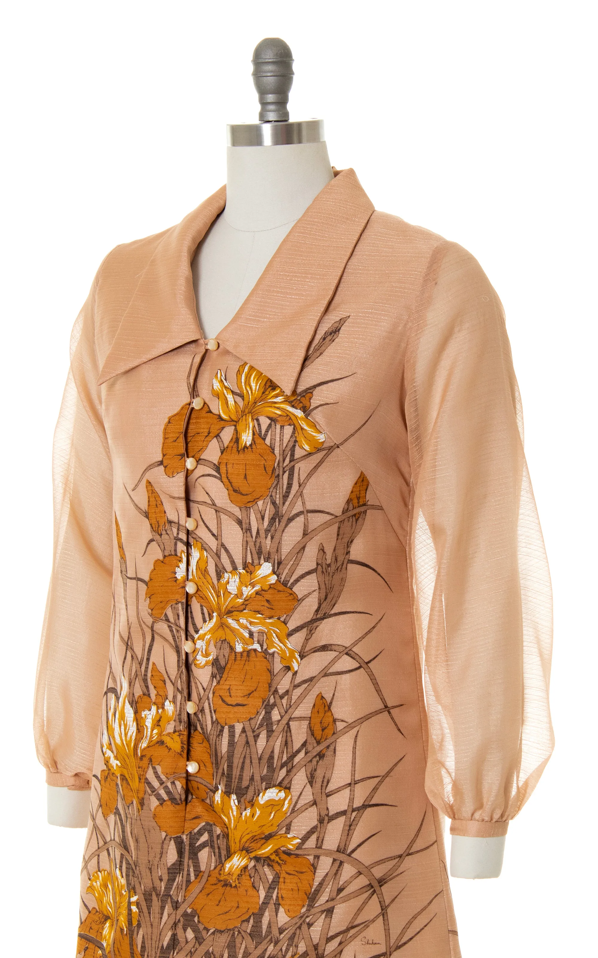 1970s ALFRED SHAHEEN Floral Screen Printed Shift Dress | medium
