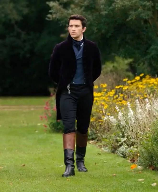 Anthony Bridgerton Purple Coat S02