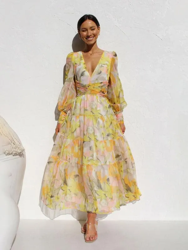 Chic Long Sleeve Floral V-neck Dress for Any Event