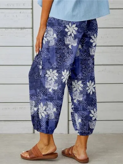 Chic Printed Tie-Detail Cropped Pants