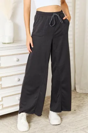 Chic wide-leg trousers with pockets