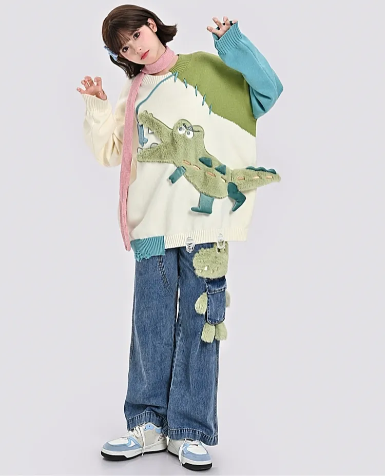 Cute 3D Cartoon Crocodile Embroidery Straight-leg Jeans