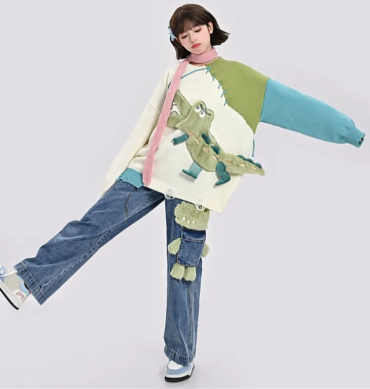 Cute 3D Cartoon Crocodile Embroidery Straight-leg Jeans