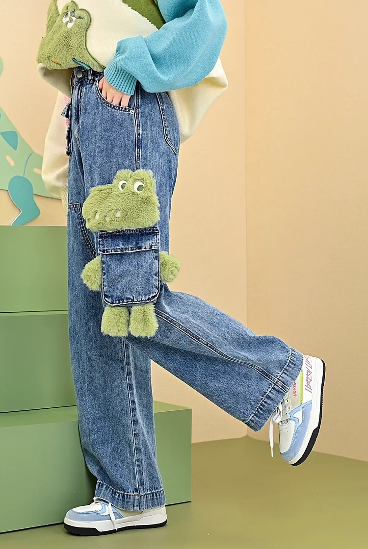 Cute 3D Cartoon Crocodile Embroidery Straight-leg Jeans