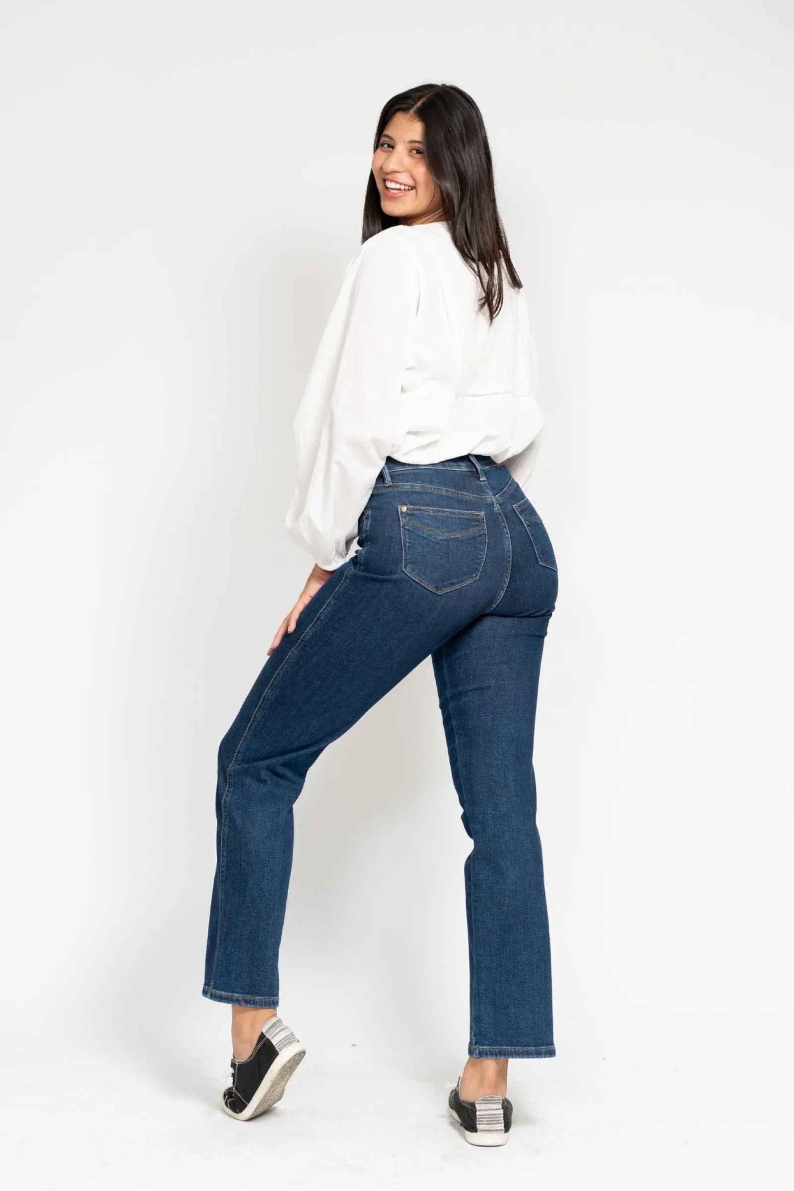 Judy Blue Tummy Control Classic Straight Jeans