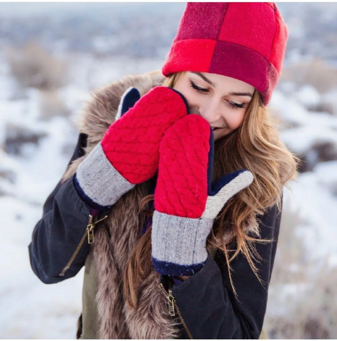 Womens Mittens | Lady Of The Night